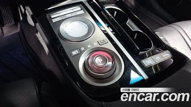 Genesis G80 2022 thumb 9