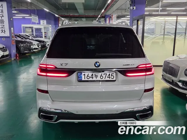 BMW X7 2024 thumb 4