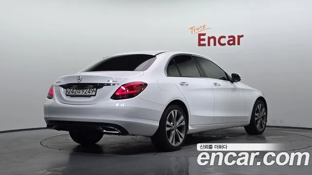 Mercedes-Benz C-Класс 2020 thumb 2