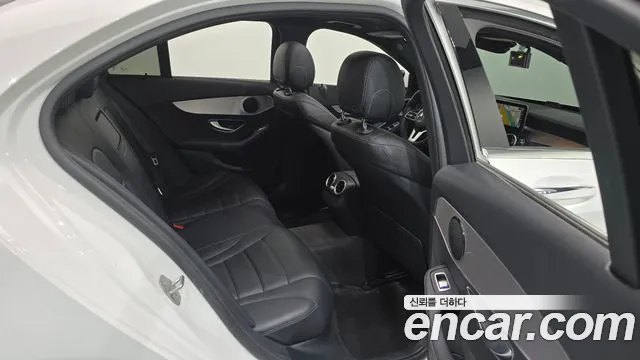 Mercedes-Benz C-Класс 2020 thumb 11