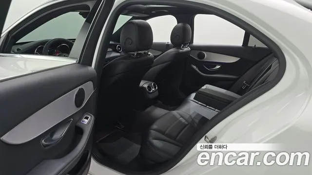 Mercedes-Benz C-Класс 2020 thumb 12