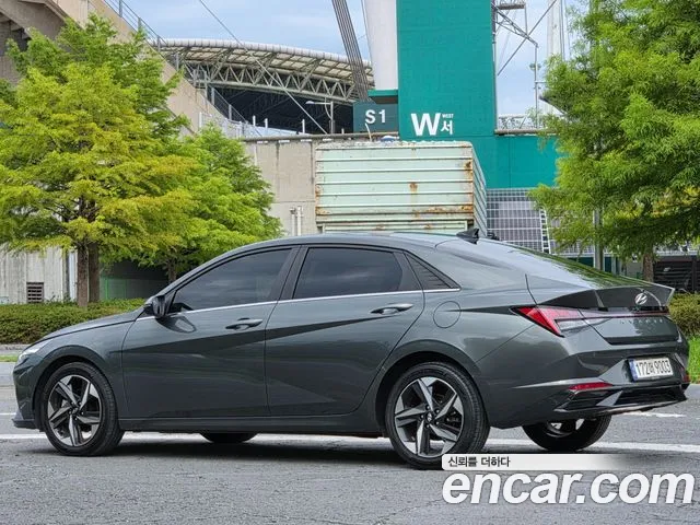 Hyundai Avante 2022 thumb 4