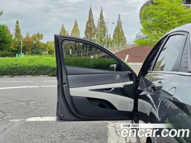 Hyundai Avante 2022 thumb 10