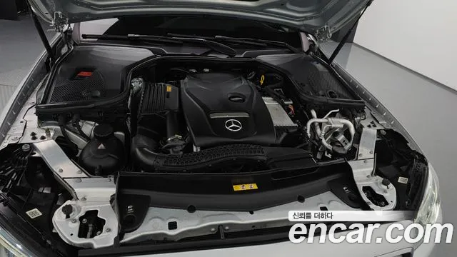 Mercedes-Benz E-Класс 2016 thumb 6
