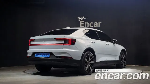Polestar 2 2022 thumb 2