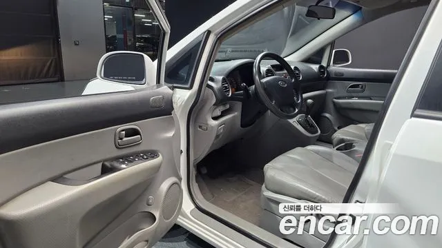 Kia Carens 2006 thumb 10