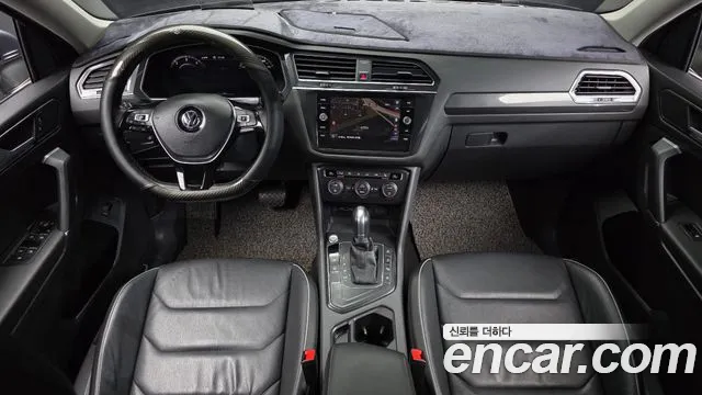 Volkswagen Tiguan 2018 thumb 7