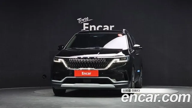 Kia Carnival 2023 thumb 3