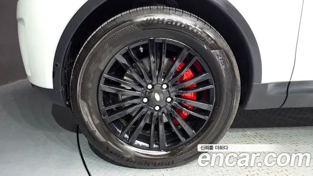 Land Rover Discovery 2019 thumb 5