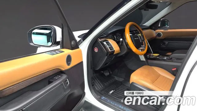 Land Rover Discovery 2019 thumb 10