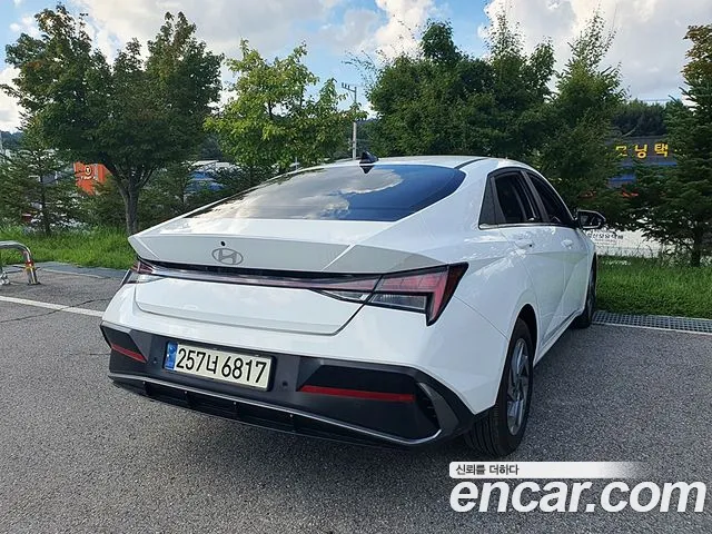 Hyundai Avante 2024 thumb 4
