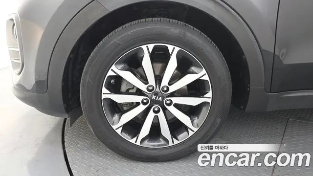 Kia Sportage 2016 thumb 5