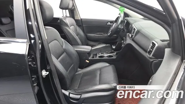 Kia Sportage 2016 thumb 11