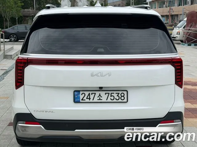 Kia Carnival 2025 thumb 3