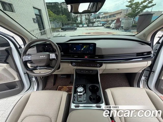 Kia Carnival 2025 thumb 5