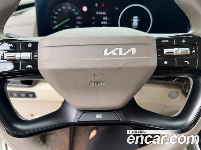 Kia Carnival 2025 thumb 6