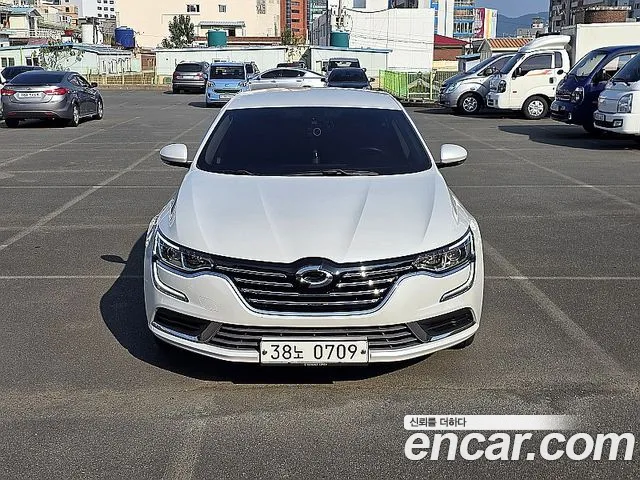Renault-KoreaSamsung Megane 2016 thumb 2