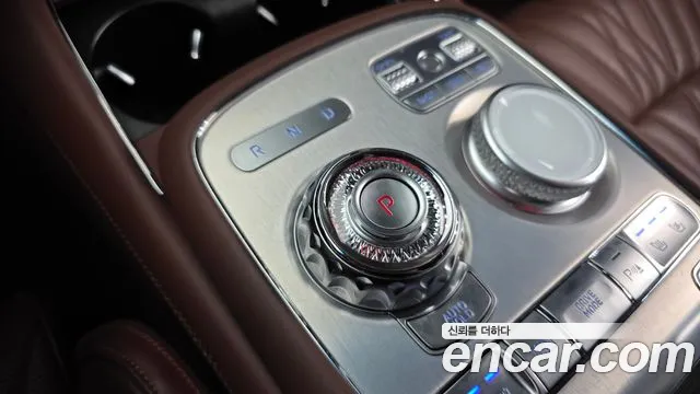 Genesis G90 2023 thumb 9