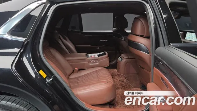 Genesis G90 2023 thumb 12