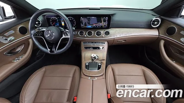 Mercedes-Benz E-Класс 2023 thumb 7
