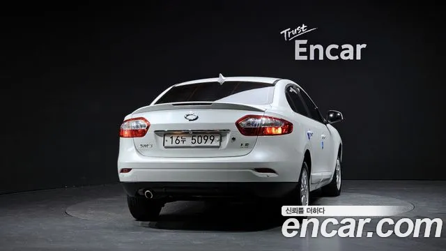 Renault-KoreaSamsung Fluence 2009 thumb 4