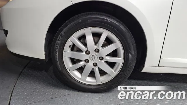 Renault-KoreaSamsung Fluence 2009 thumb 5