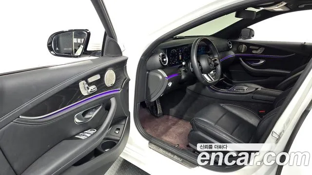Mercedes-Benz E-Класс 2023 thumb 9