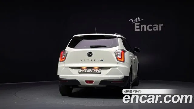 KG_Mobility_Ssangyong TIBOLI 2015 thumb 4