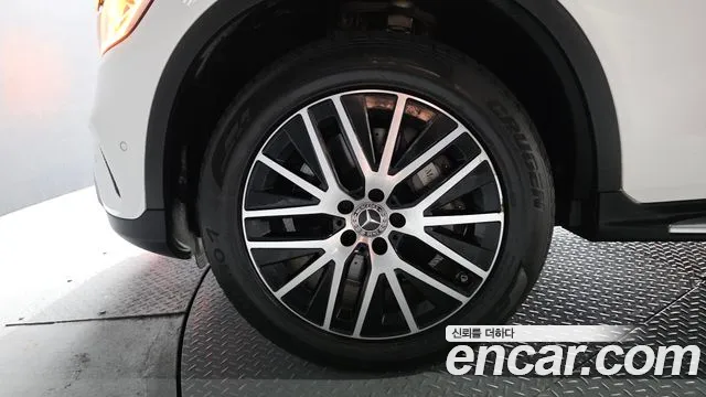 Mercedes-Benz GLC 2021 thumb 4