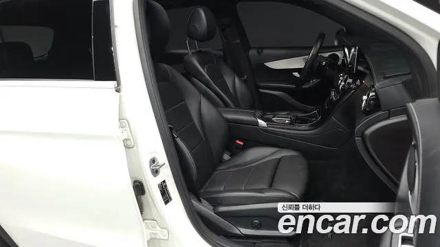 Mercedes-Benz GLC 2021 thumb 10