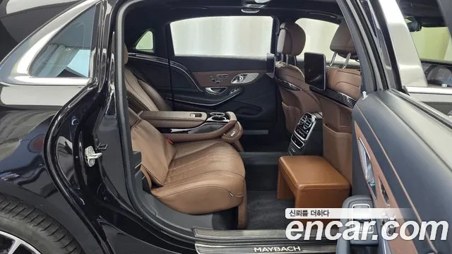 Mercedes-Benz S-Класс 2018 thumb 12