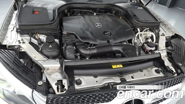 Mercedes-Benz GLC 2018 thumb 5