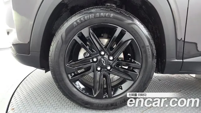 ChevroletGMDaewoo Tracker 2023 thumb 5