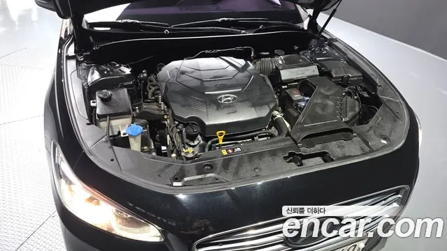 Hyundai Grandeur 2017 thumb 5