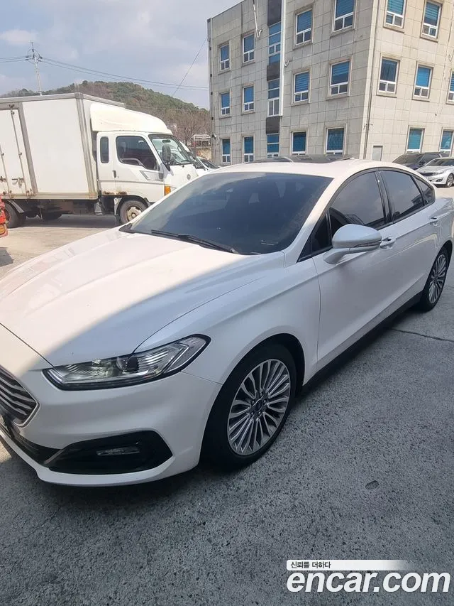 Ford Mondeo 2020 thumb 3