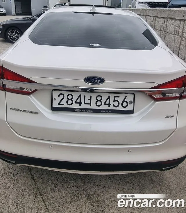 Ford Mondeo 2020 thumb 4