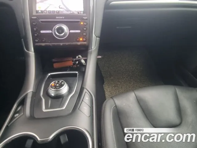 Ford Mondeo 2020 thumb 9