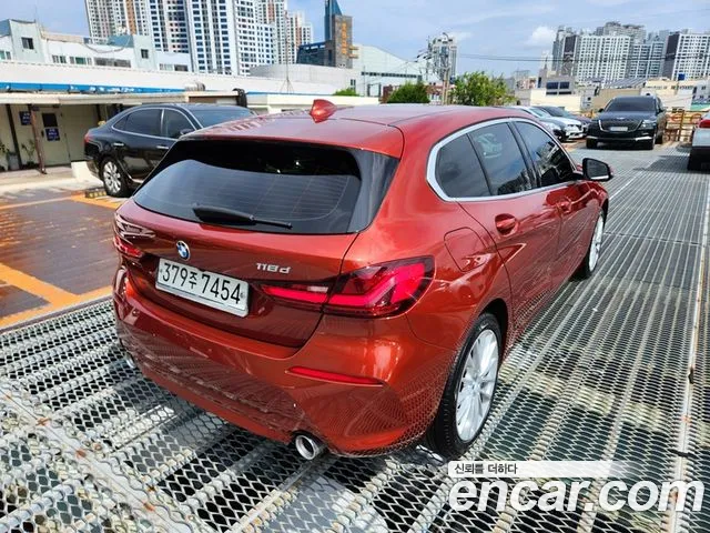 BMW 1-Series 2020 thumb 6
