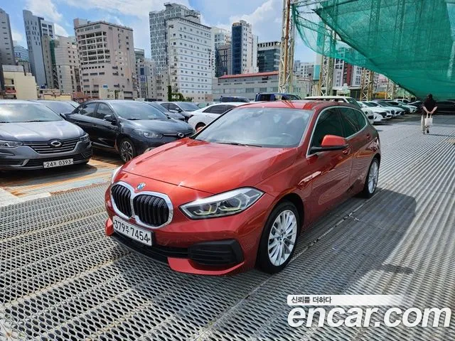 BMW 1-Series 2020 thumb 12
