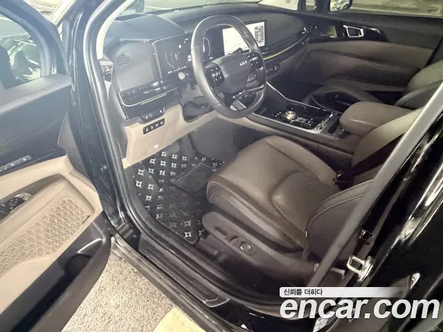 Kia Carnival 2024 thumb 8