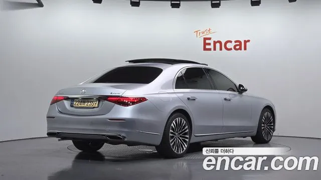 Mercedes-Benz S-Класс 2022 thumb 2