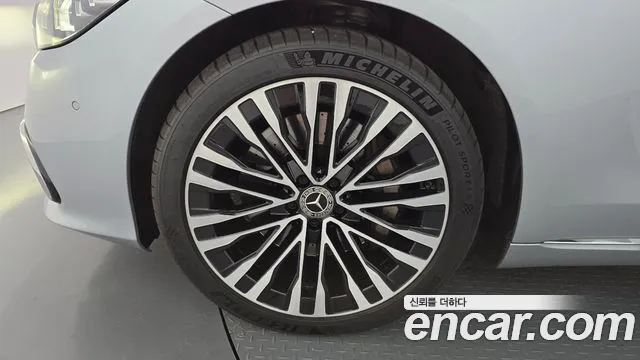 Mercedes-Benz S-Класс 2022 thumb 5