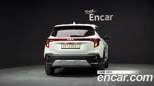 Kia Seltos 2024 thumb 4