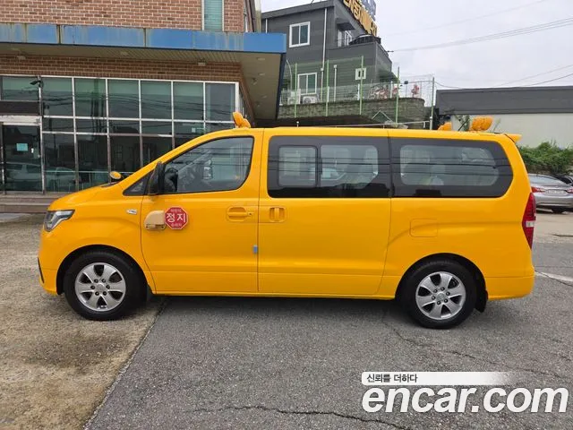 Hyundai Starex 2018 thumb 8