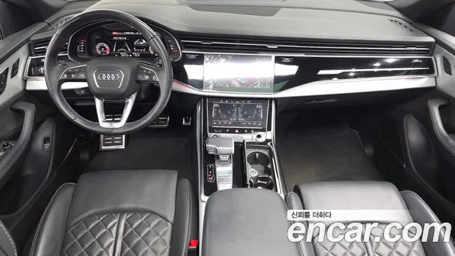 Audi Q8 2021 thumb 7