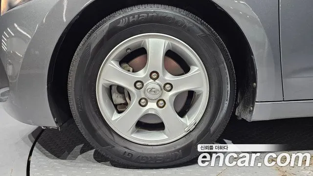 Hyundai Avante 2017 thumb 5