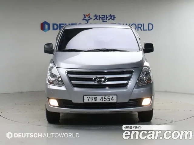 Hyundai Starex 2017 thumb 3