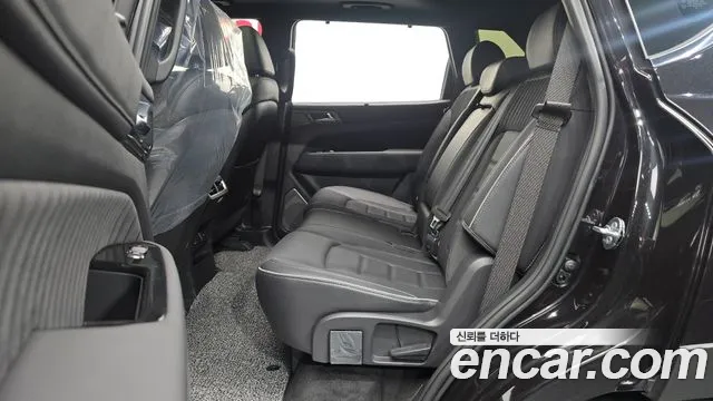KG_Mobility_Ssangyong Rexton 2024 thumb 12