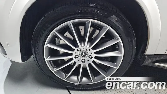 Mercedes-Benz GLE 2024 thumb 5