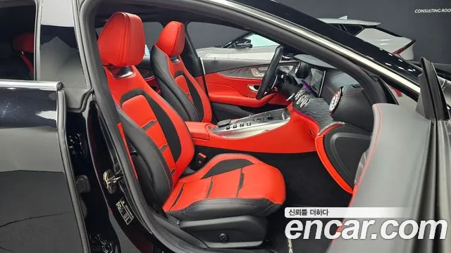 Mercedes-Benz AMG GT 2023 thumb 10